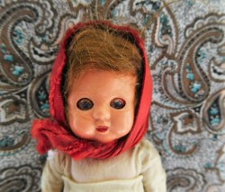 english 6 inch red scarf a